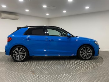 Used Audi A1 2019 for sale - 76306793: Photo 2