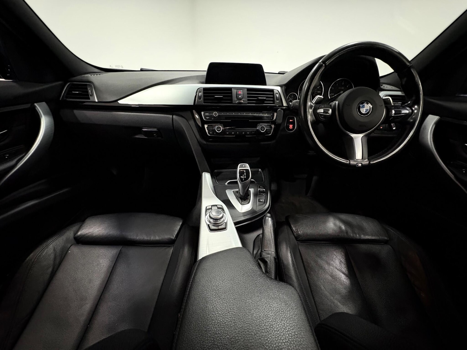 Used BMW 3 Series for sale - 77331087: Photo 10