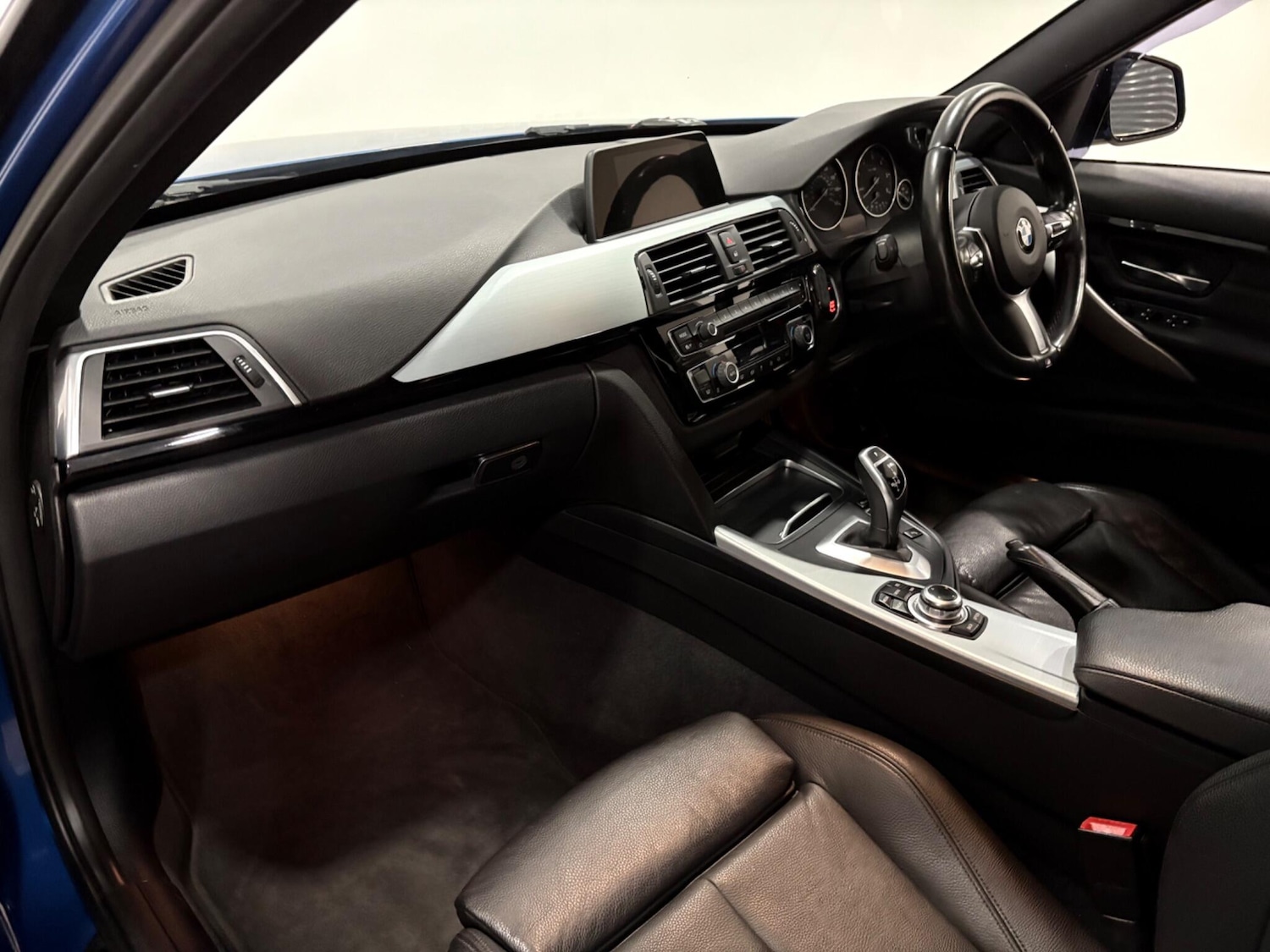 Used BMW 3 Series for sale - 77331087: Photo 11