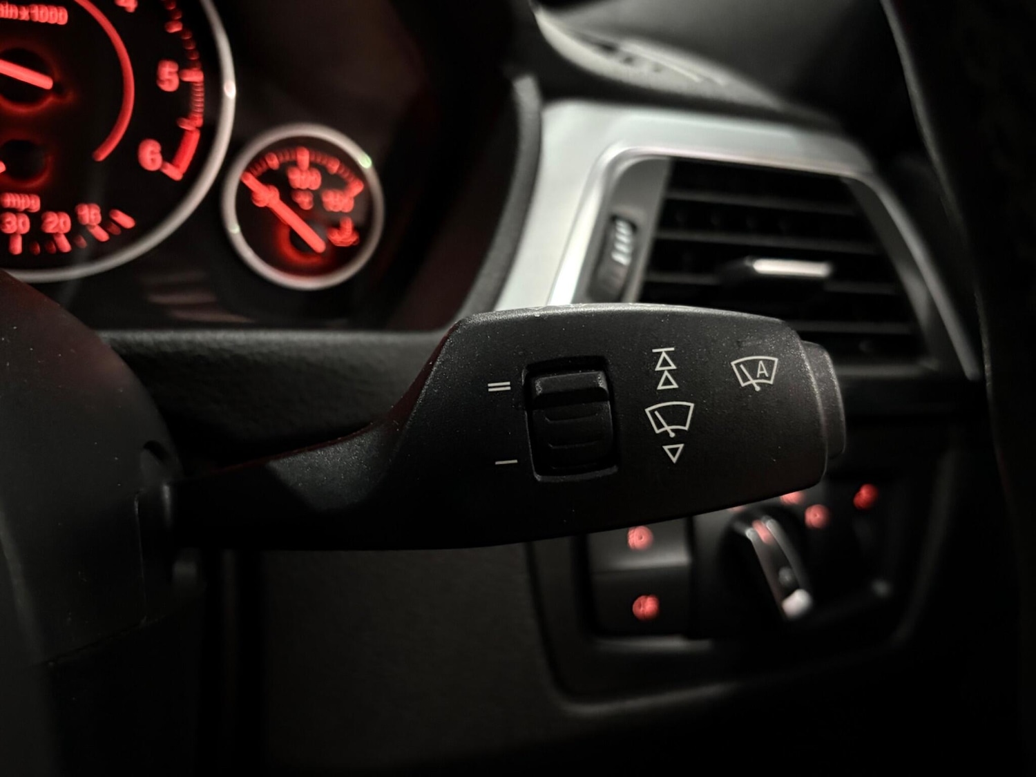 Used BMW 3 Series for sale - 77331087: Photo 19