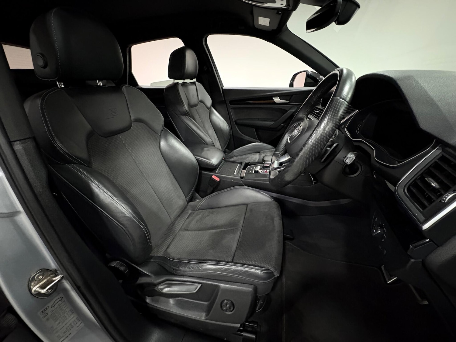 Used Audi Q5 2020 for sale - 77021353: Photo 12