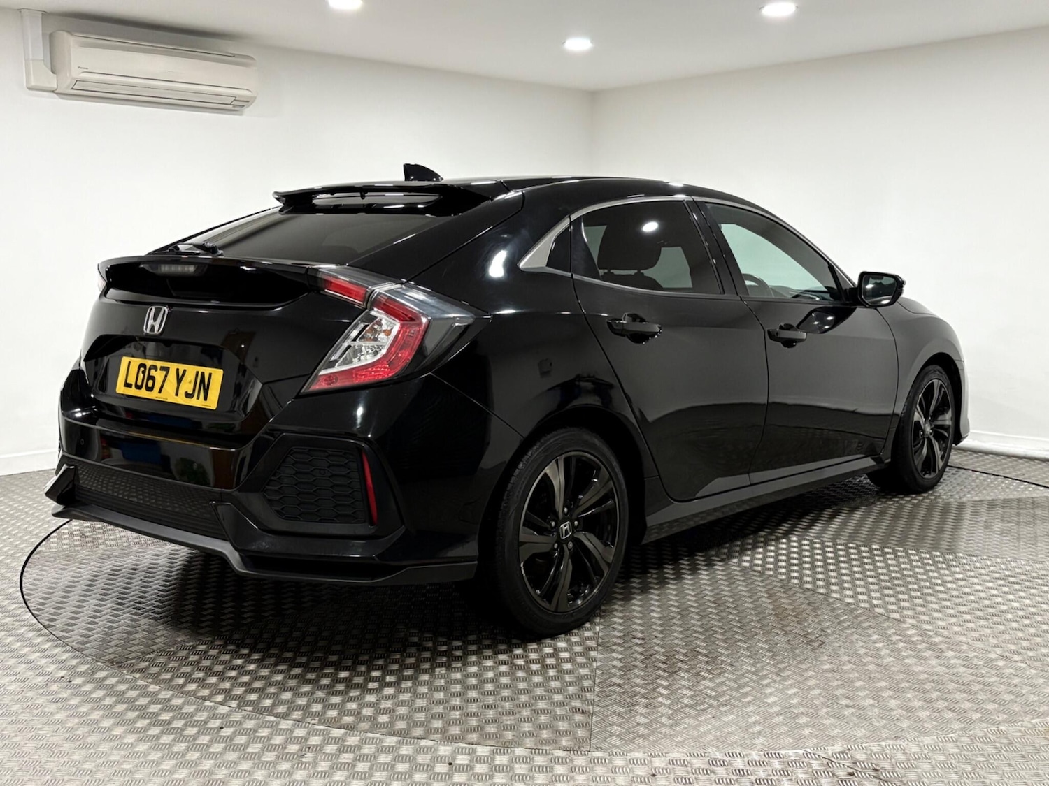 Used Honda Civic for sale - 77267005: Photo 3