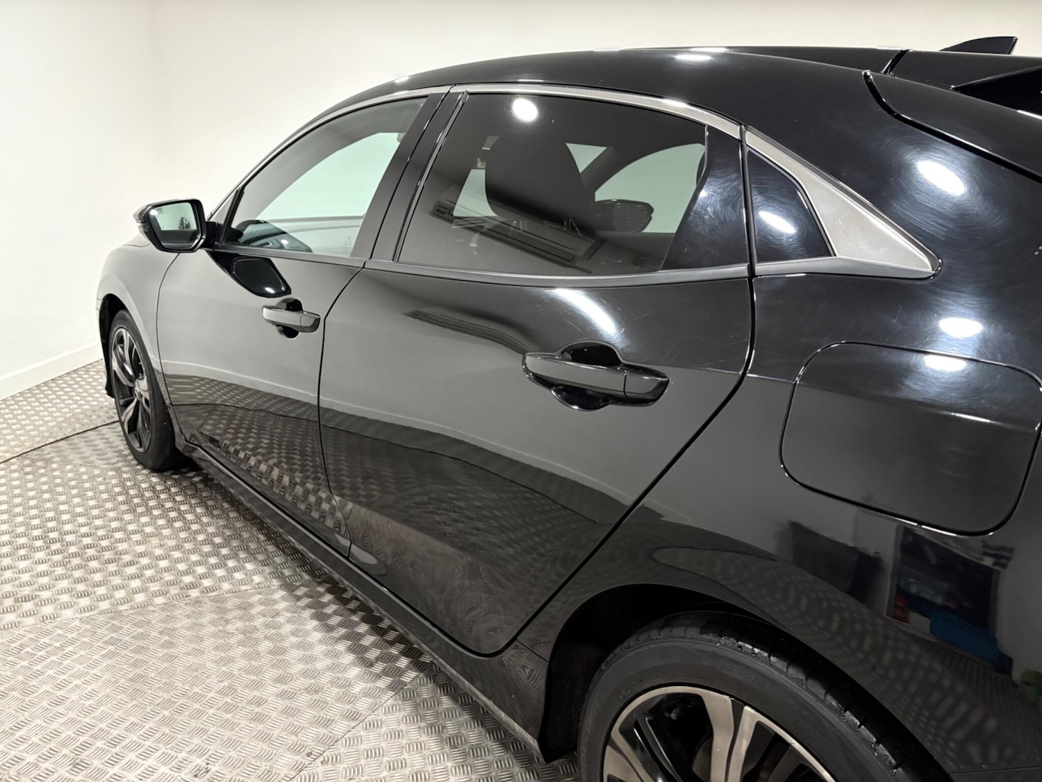 Used Honda Civic for sale - 77267005: Photo 44