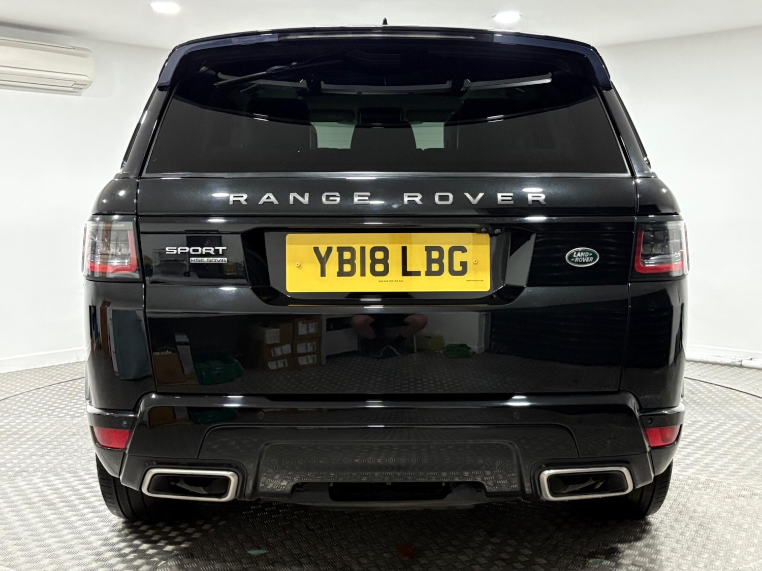 Used Land Rover Range Rover Sport 2018 for sale - 76887240: Photo 4