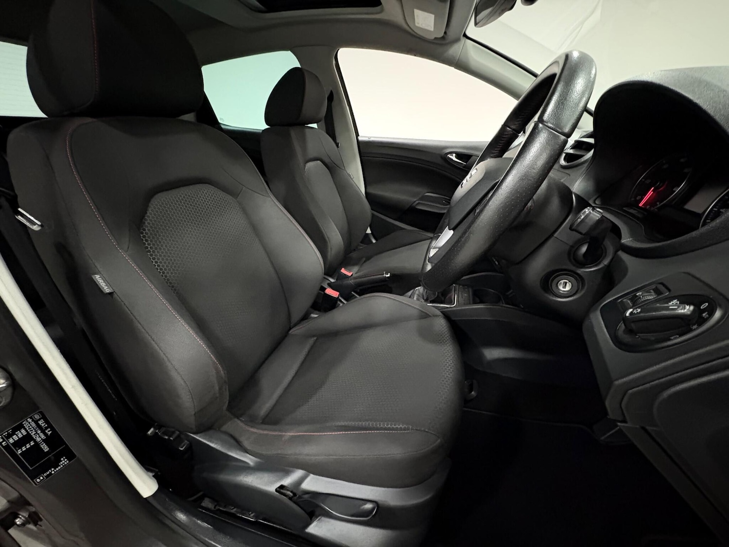 Used SEAT Ibiza 2017 for sale - 77242624: Photo 12