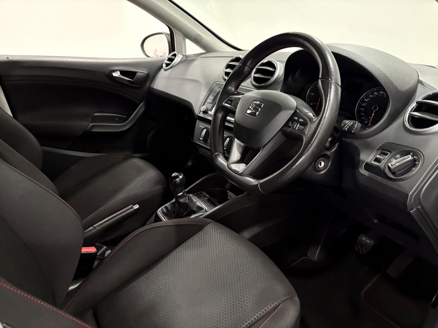 Used SEAT Ibiza 2017 for sale - 77242624: Photo 9