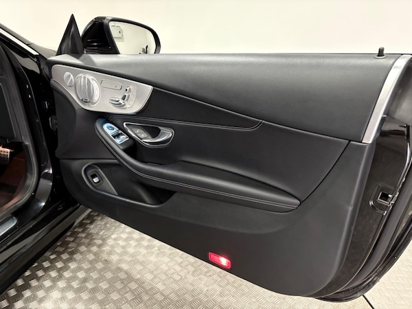 Used Mercedes-Benz C-Class for sale - 76084119: Photo 39
