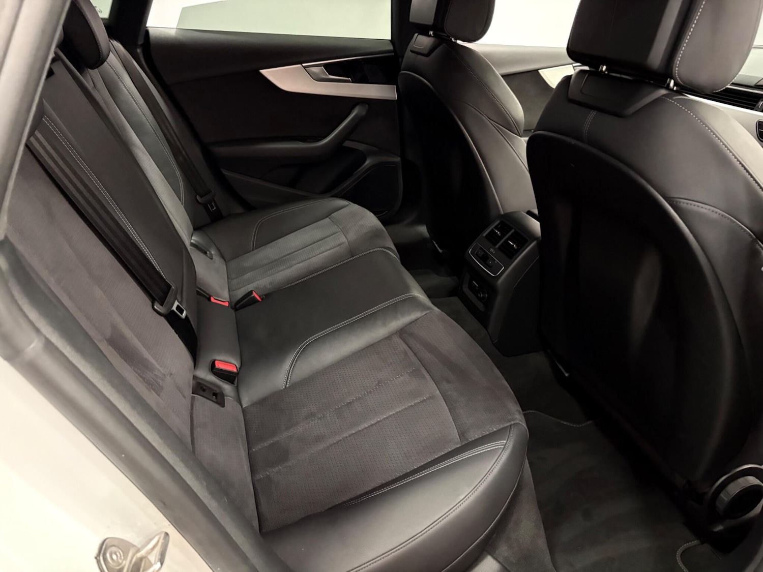 Used Audi A5 2023 for sale - 77550562: Photo 45