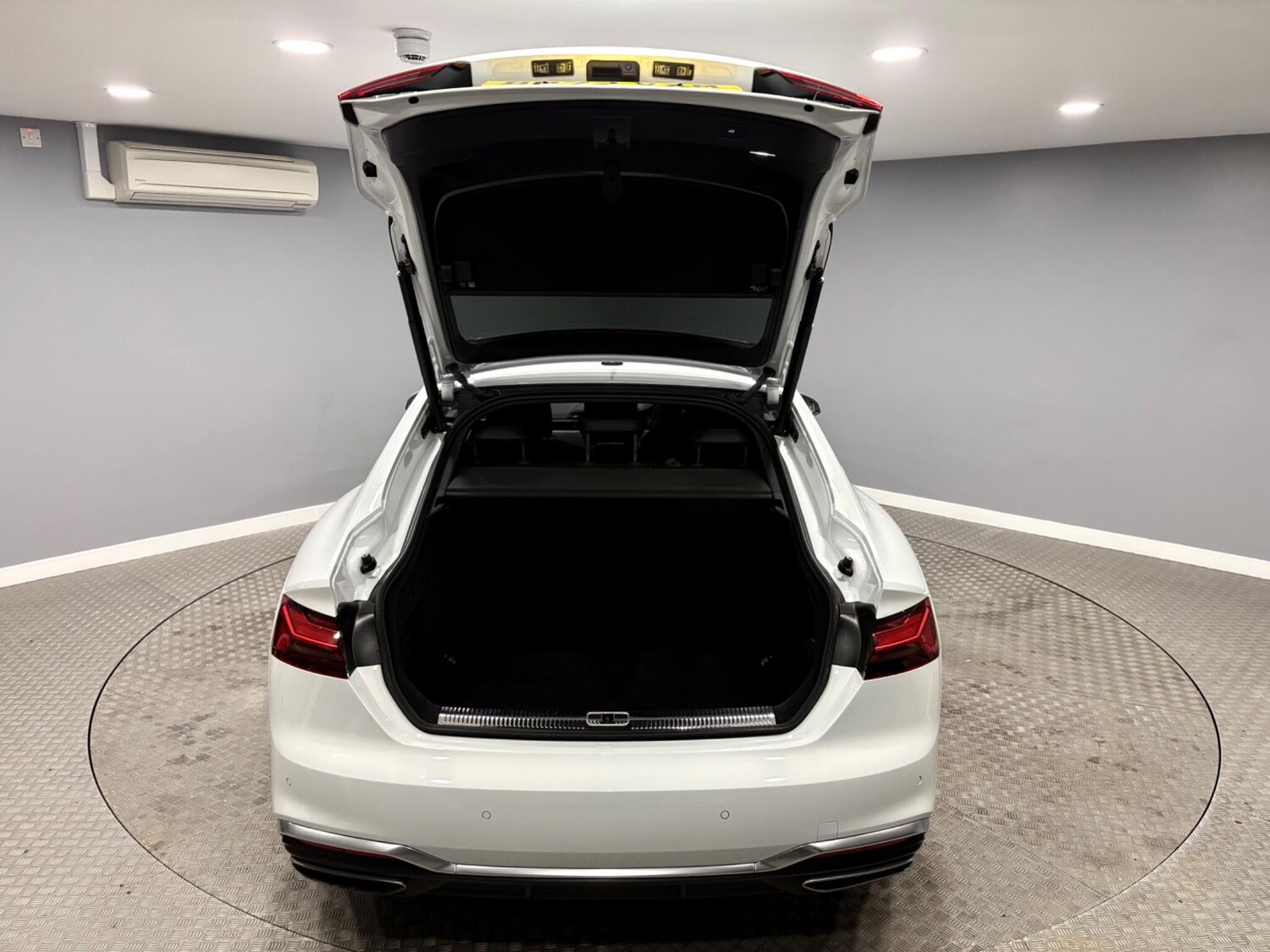 Used Audi A5 2023 for sale - 77550562: Photo 47