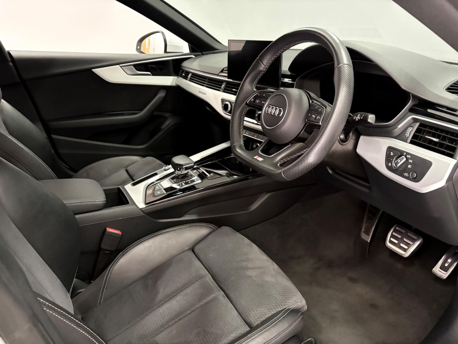 Used Audi A5 2023 for sale - 77550562: Photo 9