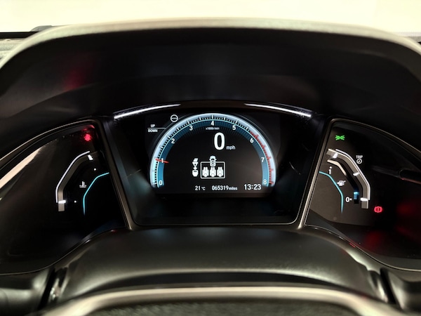 Used Honda Civic 2018 for sale - 76095078: Photo 17