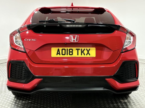 Used Honda Civic 2018 for sale - 76095078: Photo 4