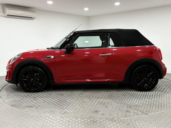 Used MINI Convertible 2018 for sale - 75198763: Photo 6