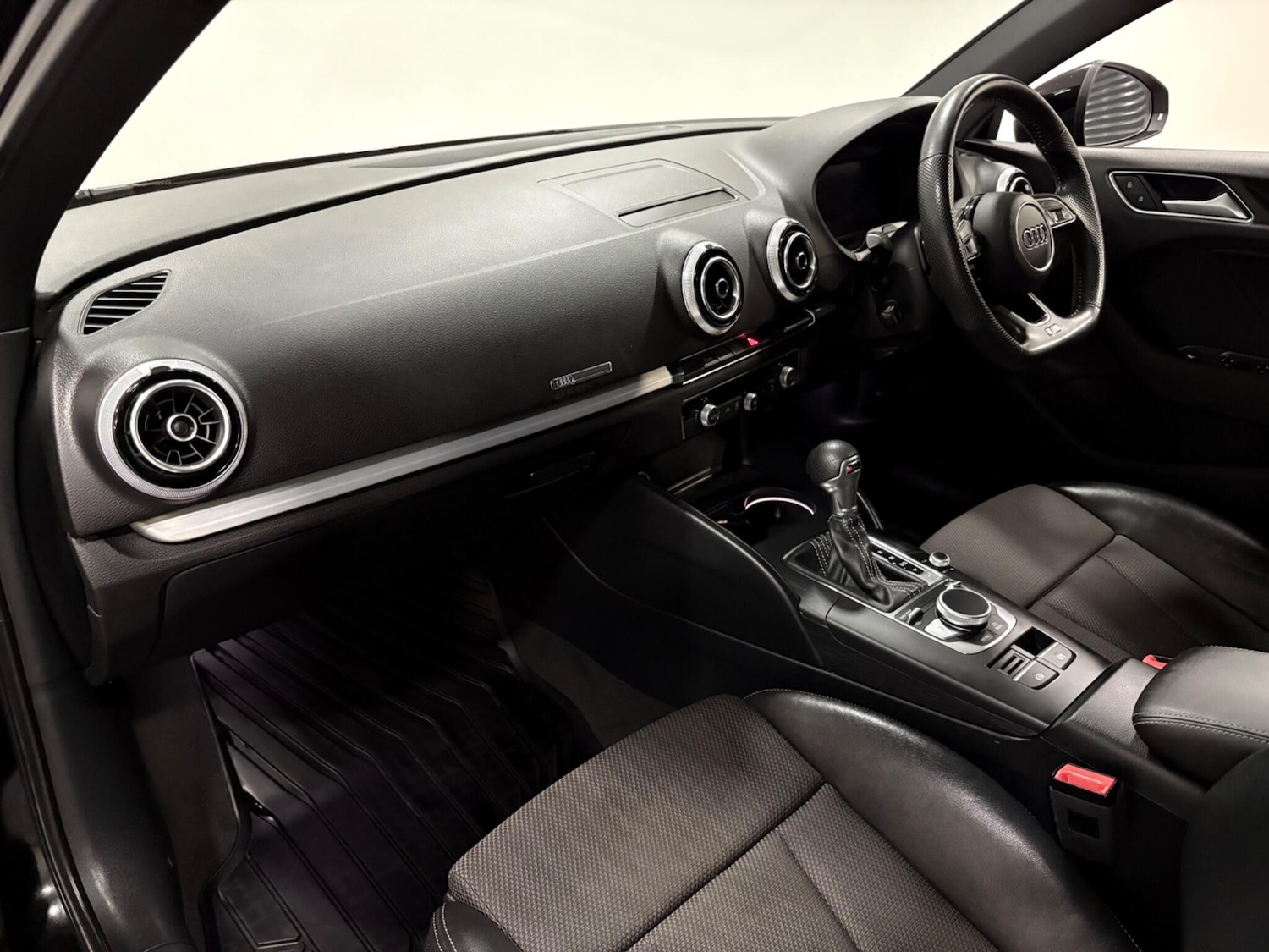 Used Audi A3 2019 for sale - 77021210: Photo 11