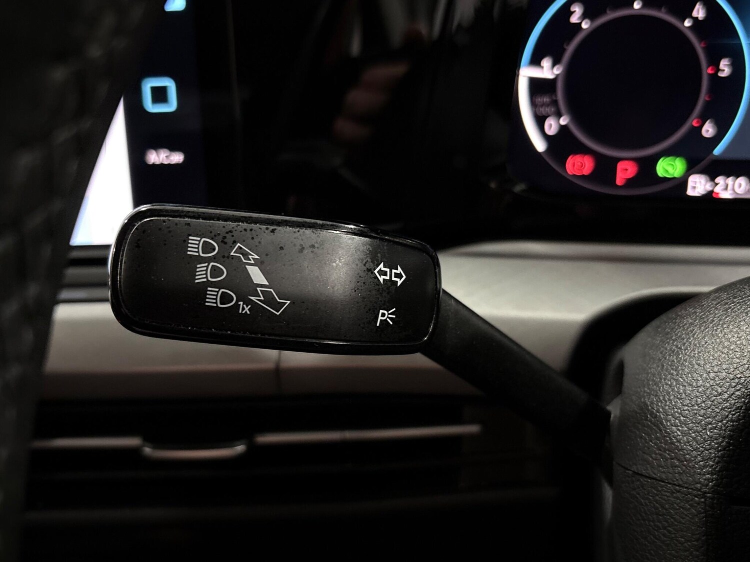 Used Volkswagen Golf for sale - 77823979: Photo 14