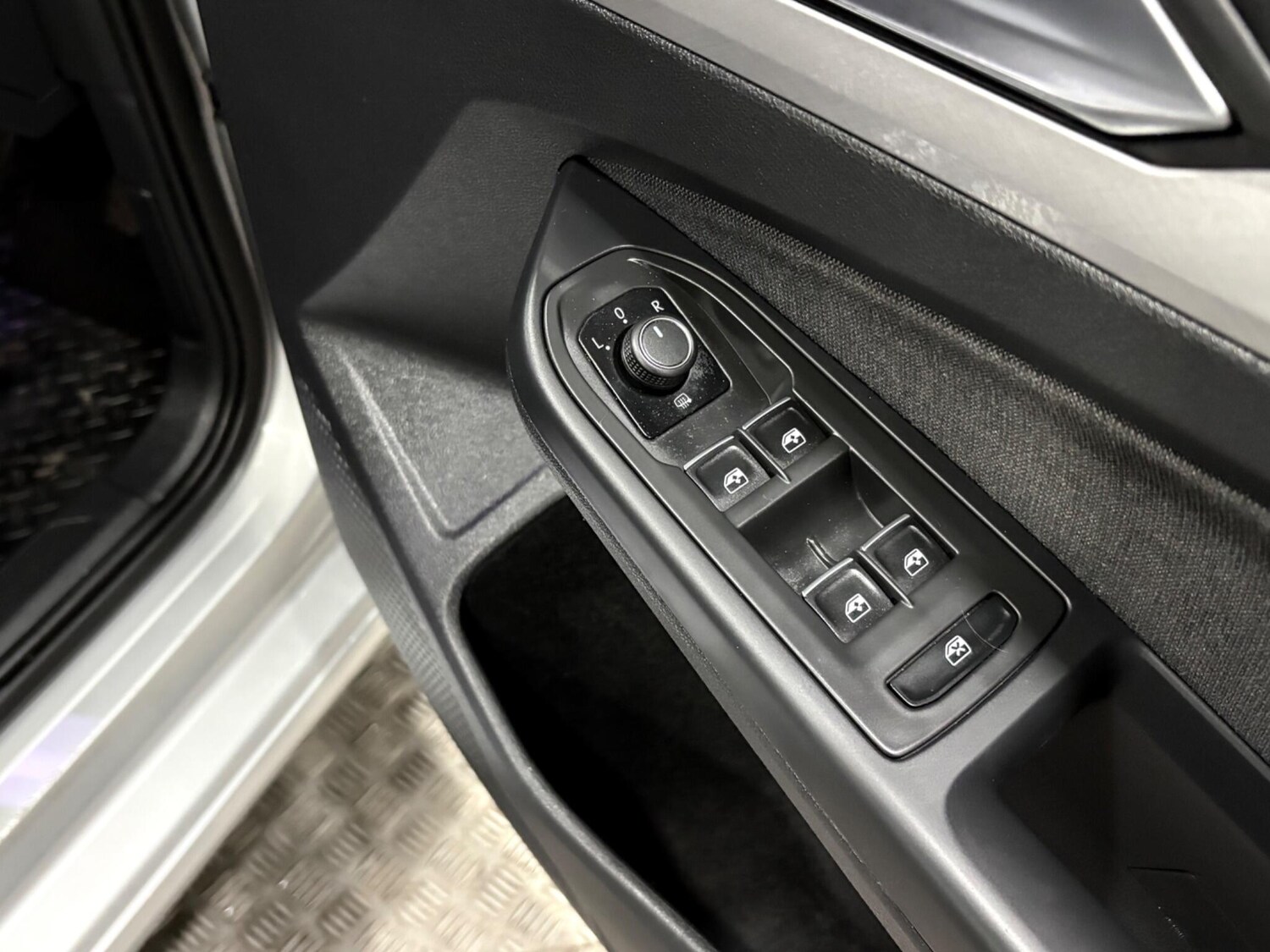 Used Volkswagen Golf for sale - 77823979: Photo 39