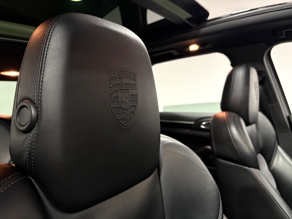 Used Porsche Cayenne 2018 for sale - 75977254: Photo 13