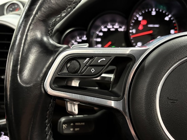 Used Porsche Cayenne 2018 for sale - 75977254: Photo 18