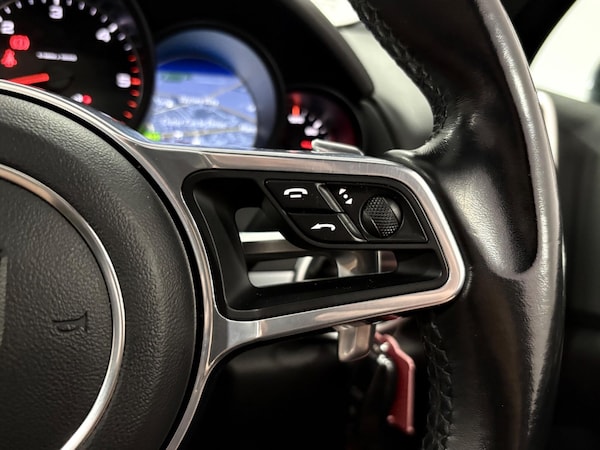 Used Porsche Cayenne 2018 for sale - 75977254: Photo 20