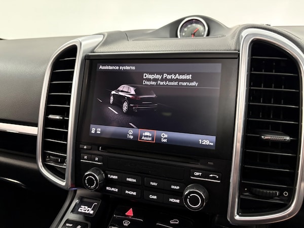 Used Porsche Cayenne 2018 for sale - 75977254: Photo 24