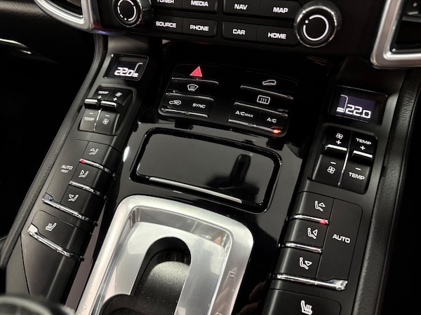 Used Porsche Cayenne 2018 for sale - 75977254: Photo 33