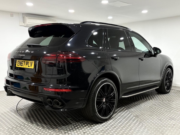 Used Porsche Cayenne 2018 for sale - 75977254: Photo 3