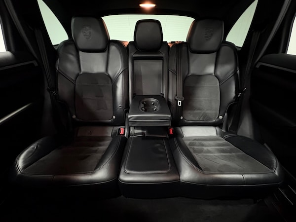 Used Porsche Cayenne 2018 for sale - 75977254: Photo 42
