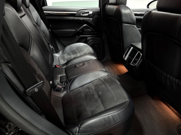 Used Porsche Cayenne 2018 for sale - 75977254: Photo 44