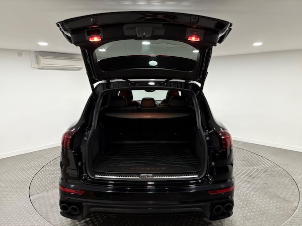 Used Porsche Cayenne 2018 for sale - 75977254: Photo 46
