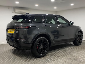 Used Land Rover Range Rover Evoque 2022 for sale - 77163642: Photo