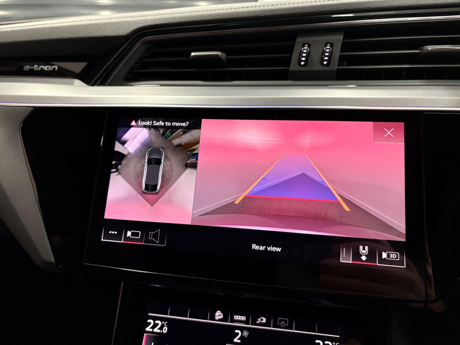 Used Audi e-tron 2021 for sale - 77266864: Photo 25