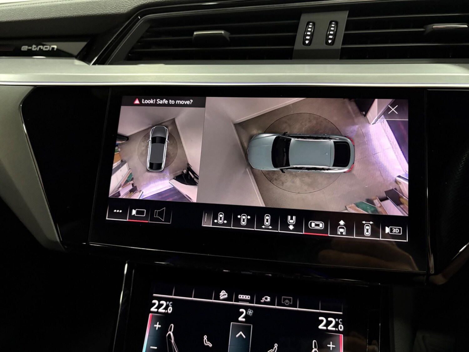 Used Audi e-tron 2021 for sale - 77266864: Photo 33