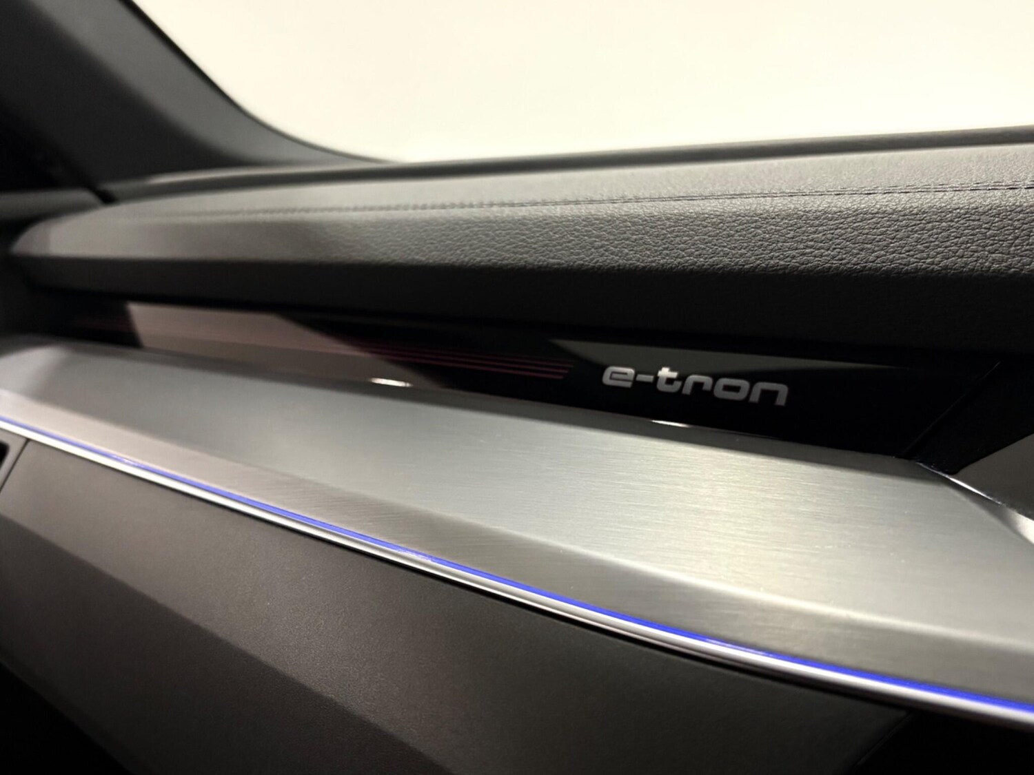 Used Audi e-tron 2021 for sale - 77266864: Photo 42