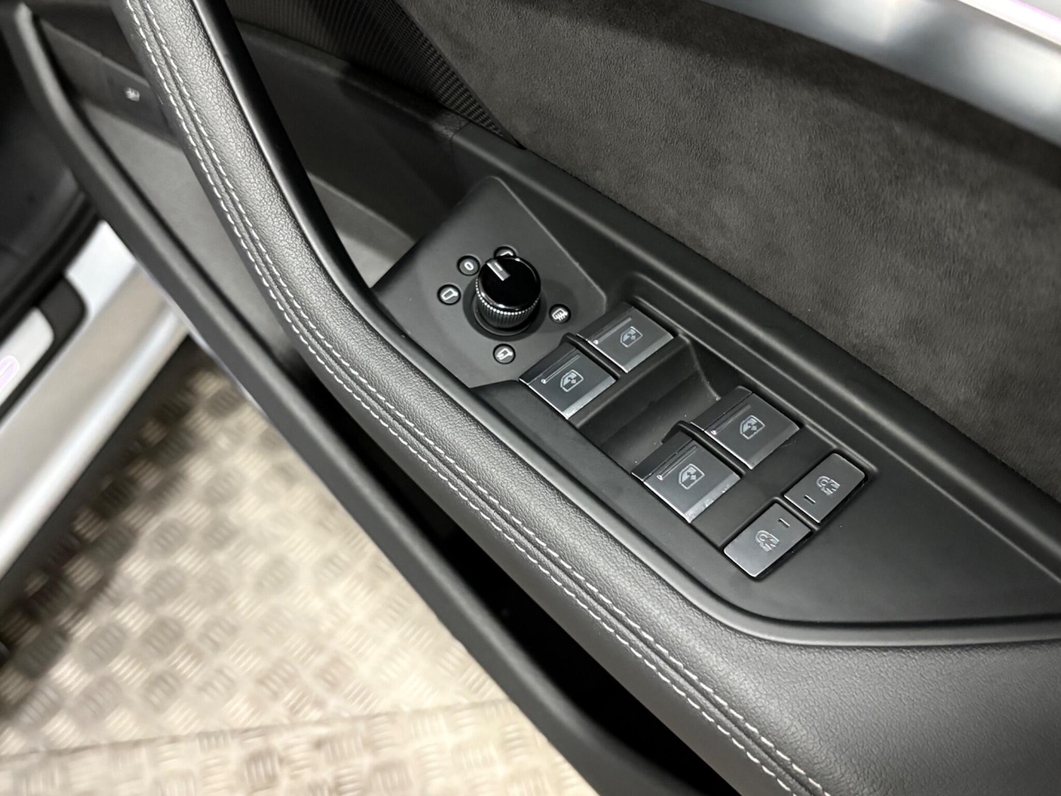 Used Audi e-tron 2021 for sale - 77266864: Photo 45