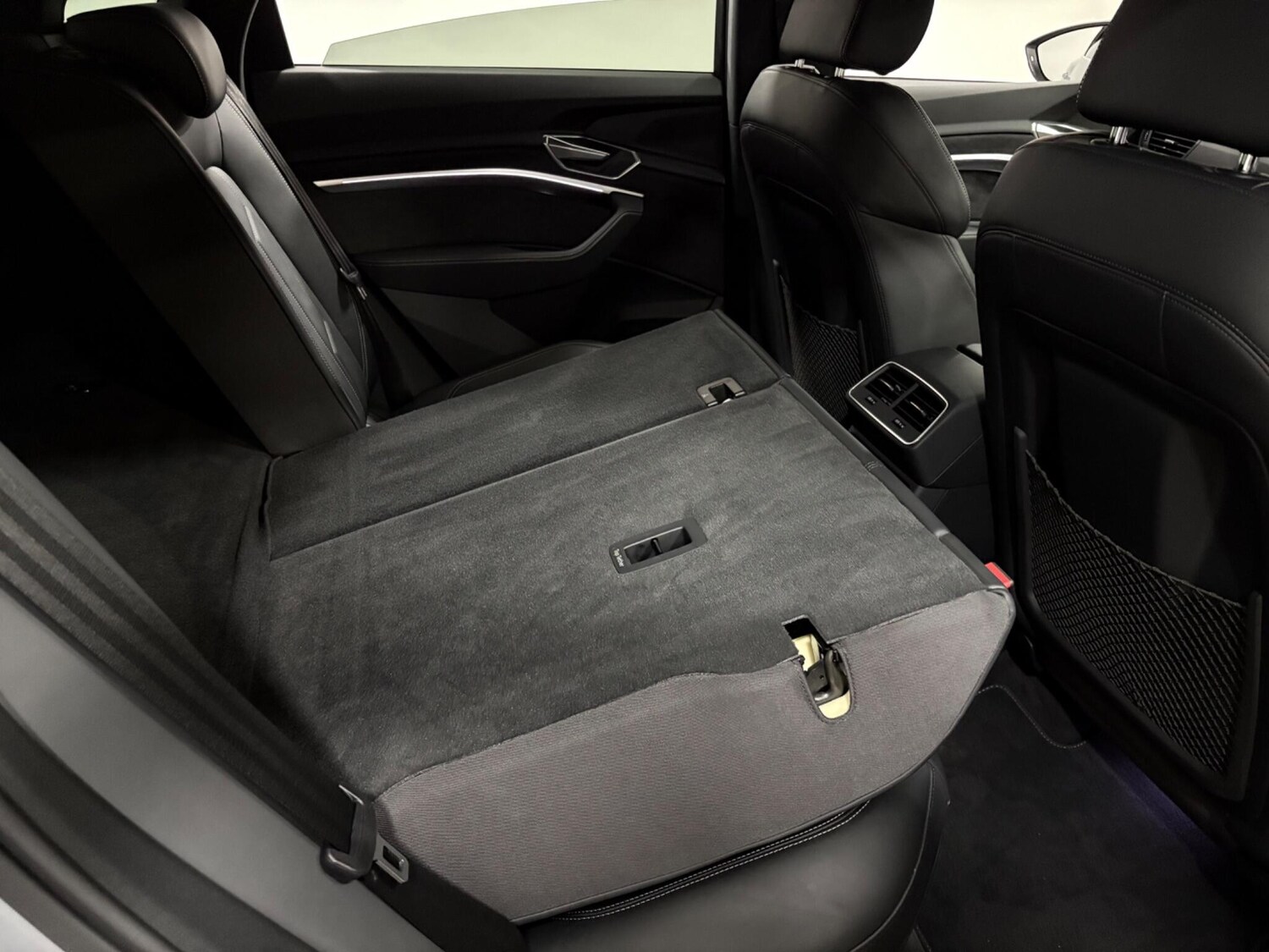 Used Audi e-tron 2021 for sale - 77266864: Photo 50