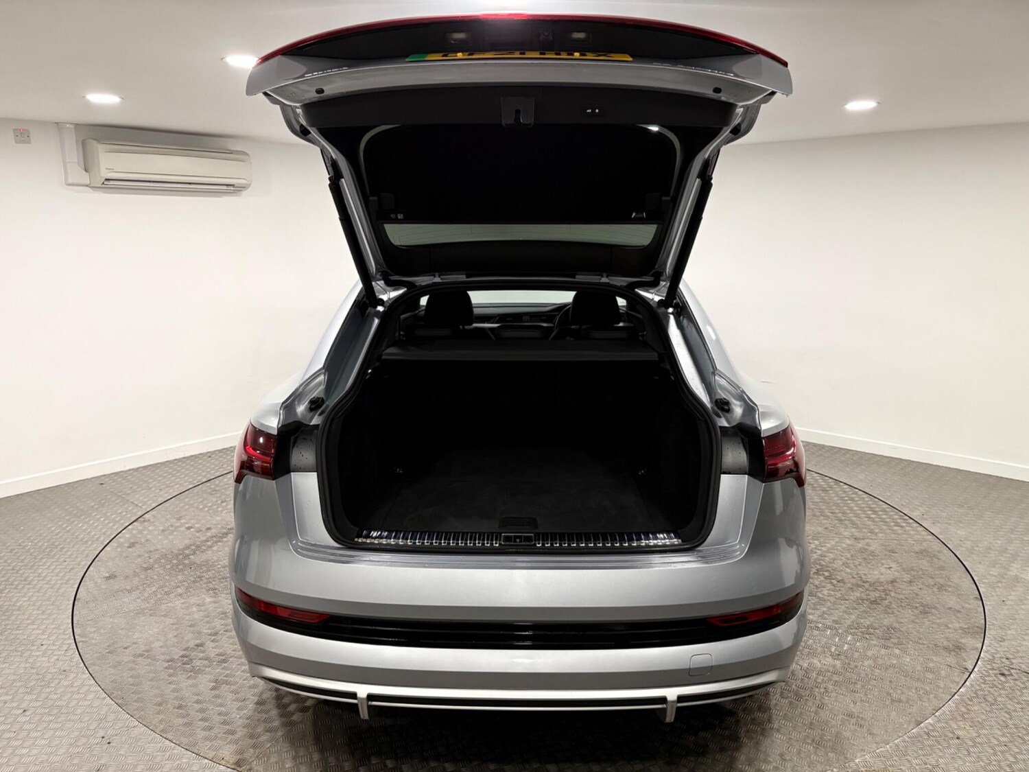 Used Audi e-tron 2021 for sale - 77266864: Photo 51