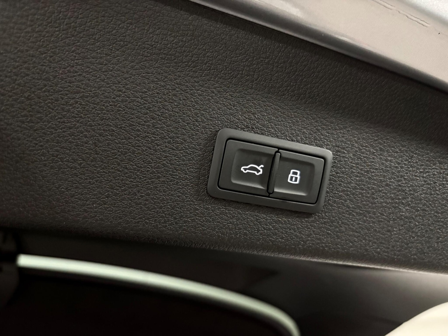 Used Audi e-tron 2021 for sale - 77266864: Photo 54