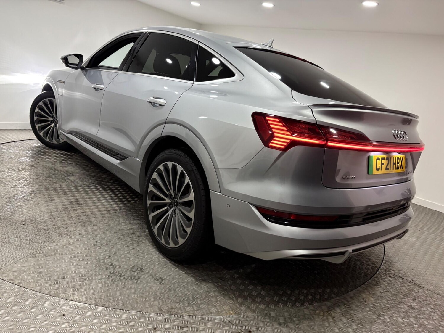 Used Audi e-tron 2021 for sale - 77266864: Photo 56