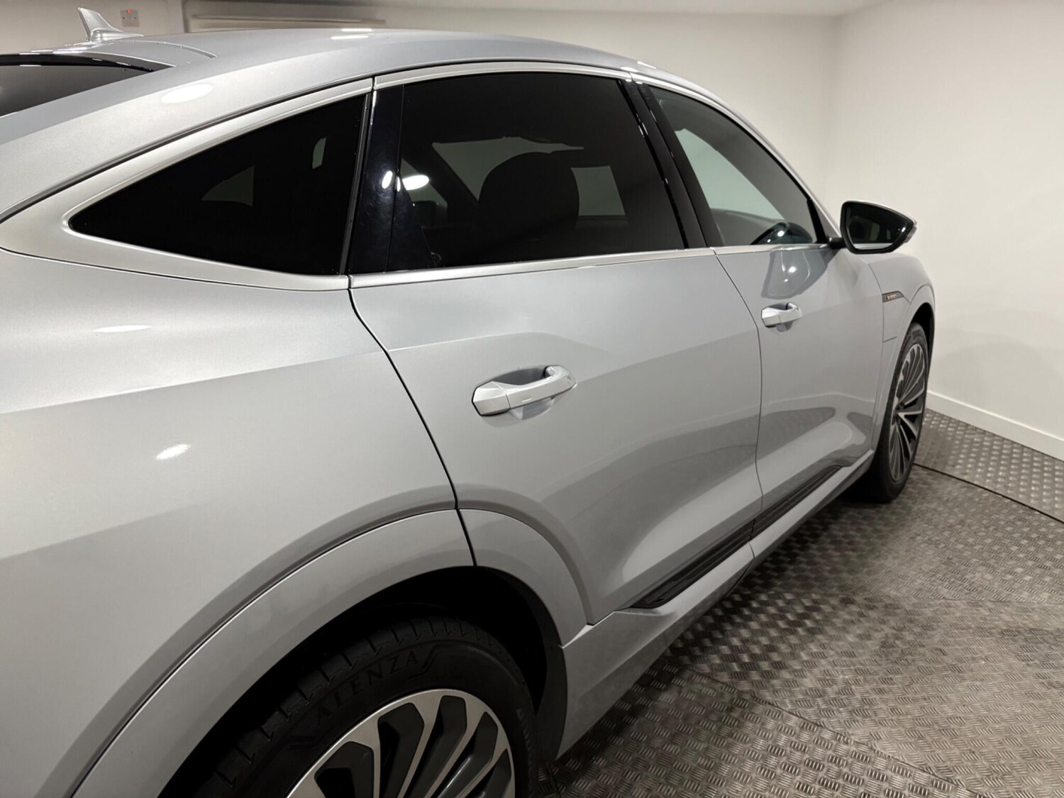 Used Audi e-tron 2021 for sale - 77266864: Photo 57