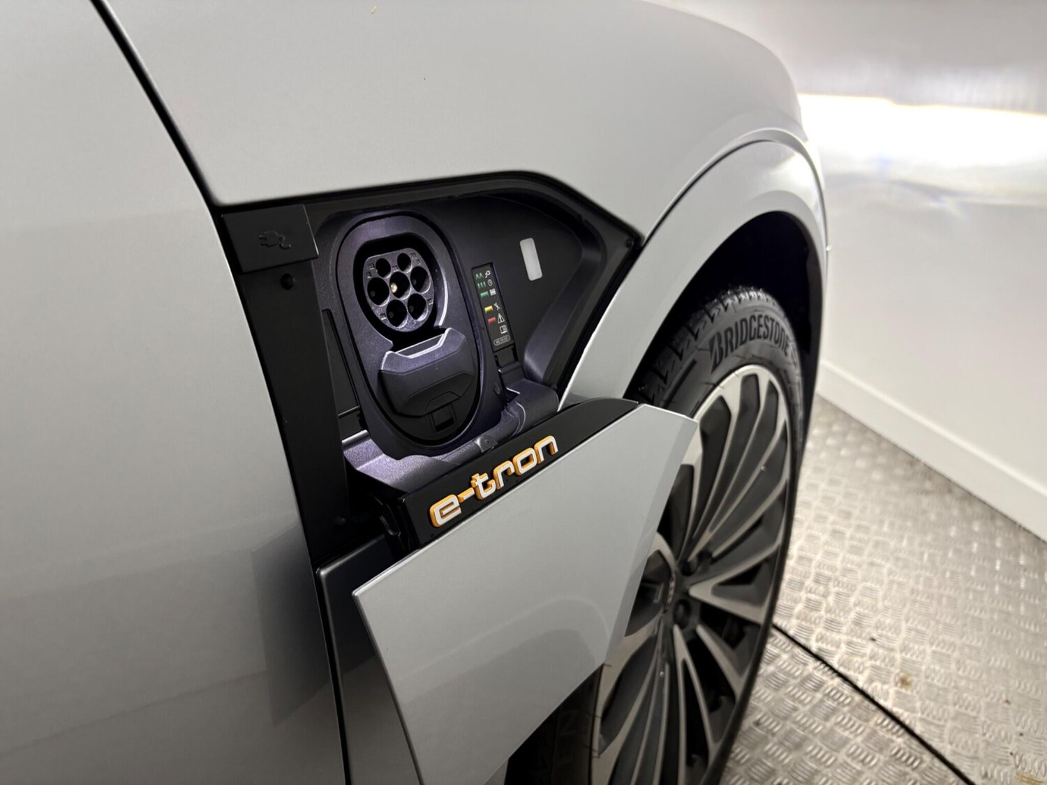 Used Audi e-tron 2021 for sale - 77266864: Photo 58