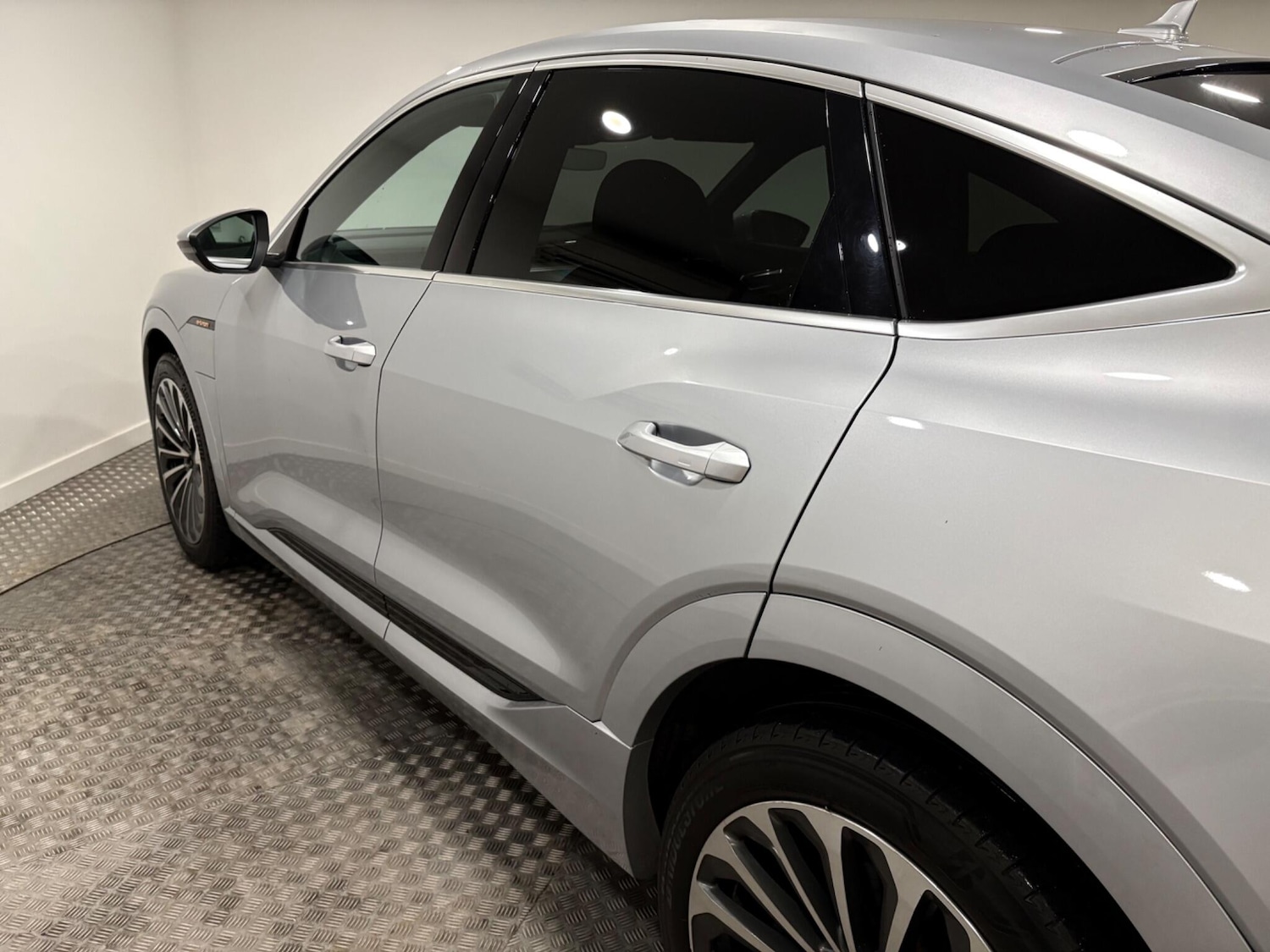 Used Audi e-tron 2021 for sale - 77266864: Photo 60