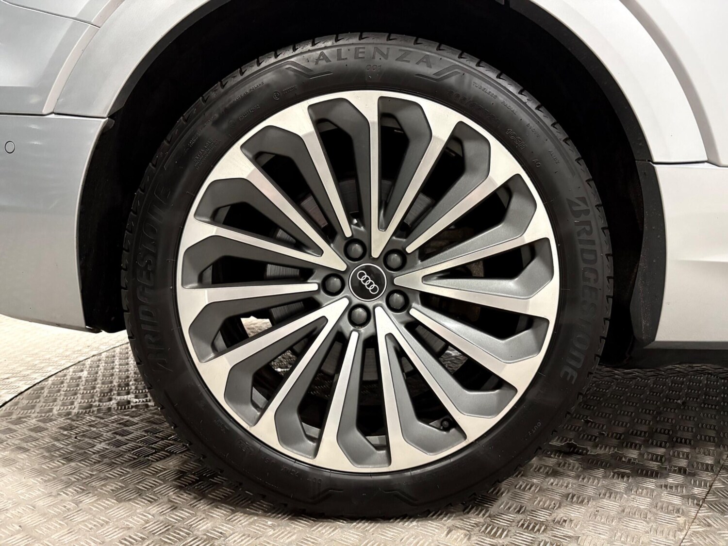 Used Audi e-tron 2021 for sale - 77266864: Photo 61