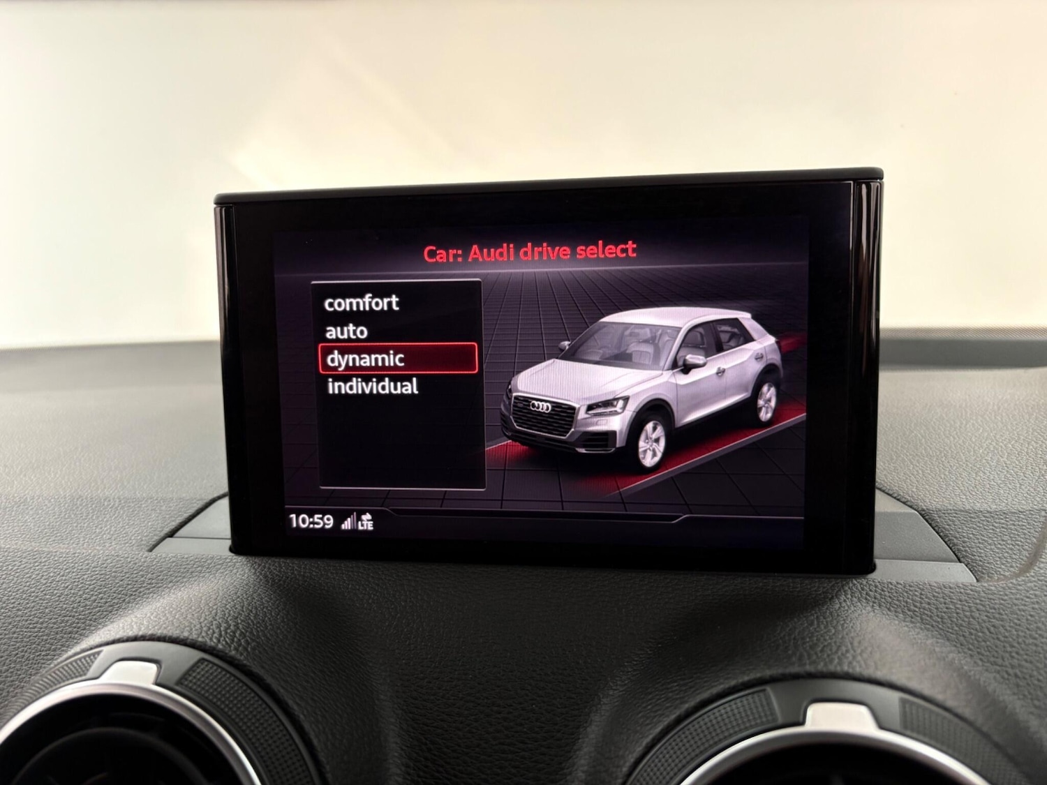 Used Audi Q2 2020 for sale - 76538598: Photo 21