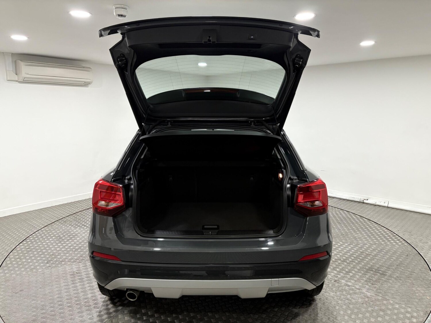 Used Audi Q2 2020 for sale - 76538598: Photo 39