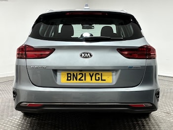 Used Kia Ceed 2021 for sale - 76550749: Photo