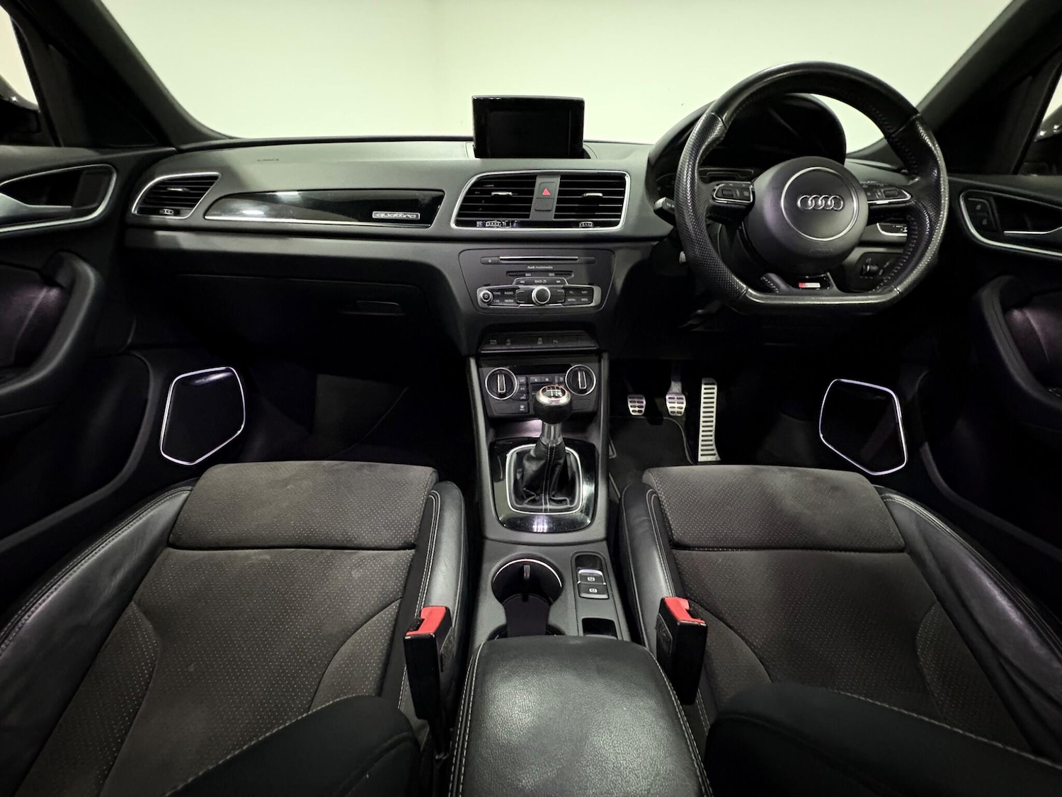 Used Audi Q3 2017 for sale - 77021111: Photo 10