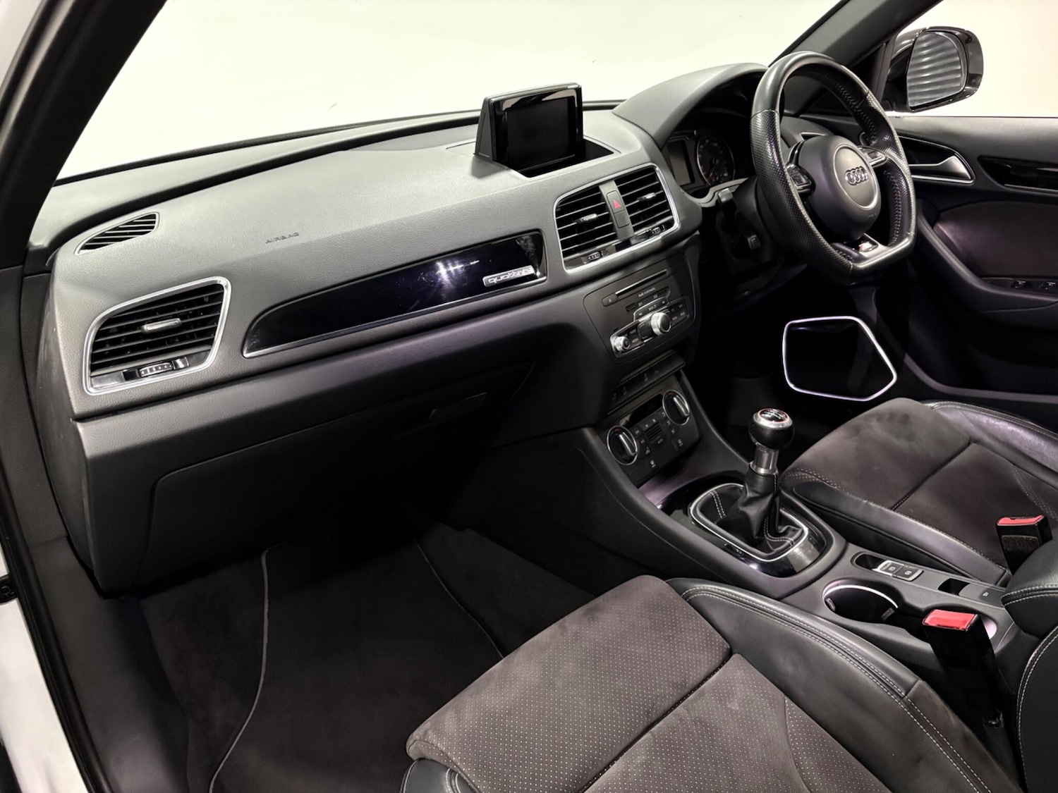 Used Audi Q3 2017 for sale - 77021111: Photo 11