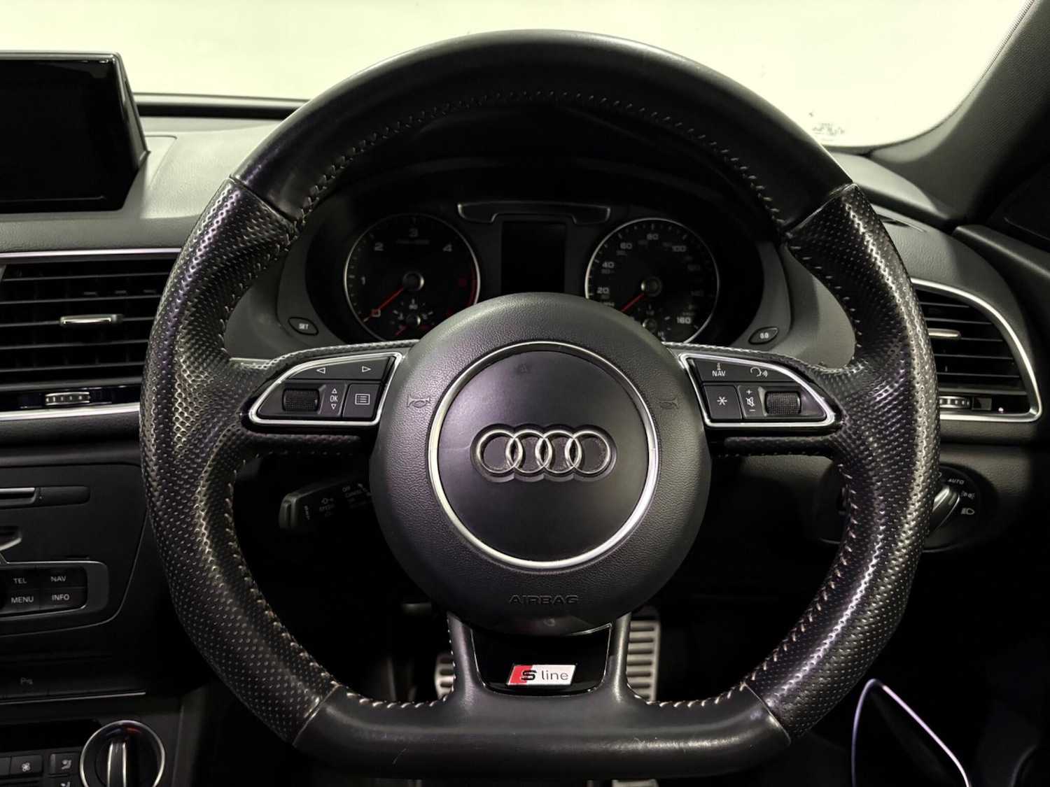 Used Audi Q3 2017 for sale - 77021111: Photo 14