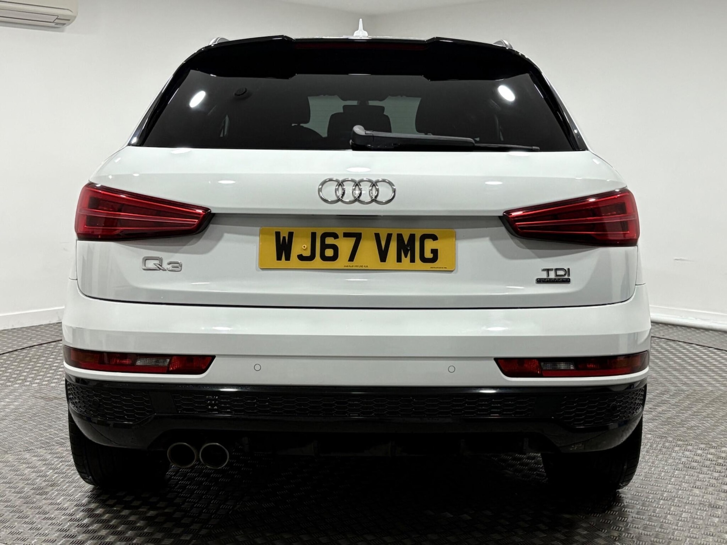 Used Audi Q3 2017 for sale - 77021111: Photo 4