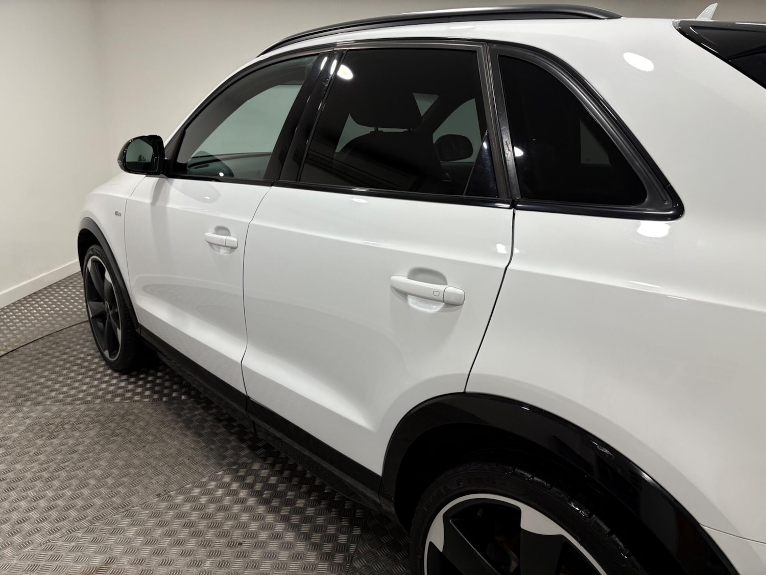 Used Audi Q3 2017 for sale - 77021111: Photo 51